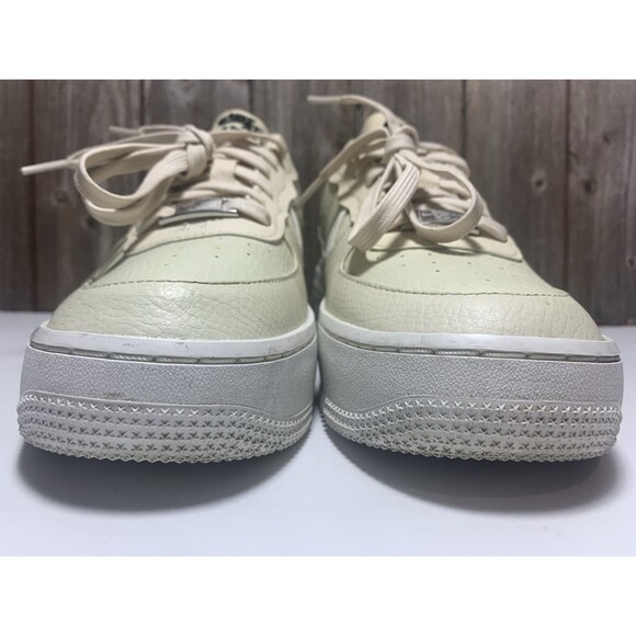 Nike Wmns Air Force 1 PLT.AF.ORM 'Fossil' DJ9946-200 Shoe Size 9 - Picture 3 of 9